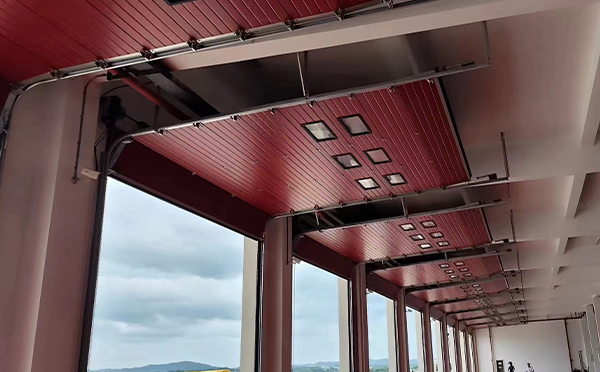 佳县工业翻板门