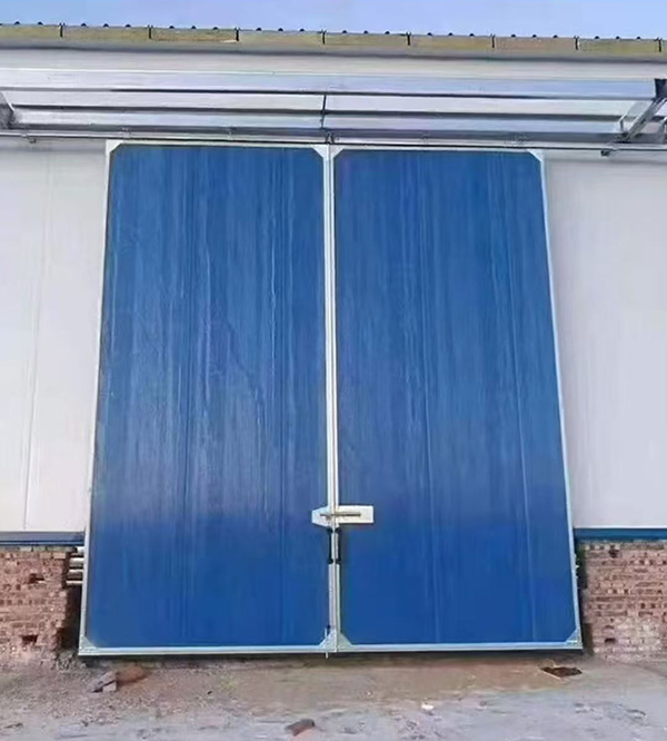 佳县工业门在大型仓储物流通道中的应用实例