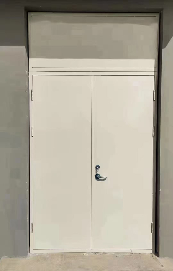 展览馆项目完成大跨度佳县防火门安装